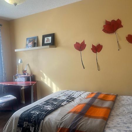 Citadel Hill Cr Community! Appartement YYC Buitenkant foto