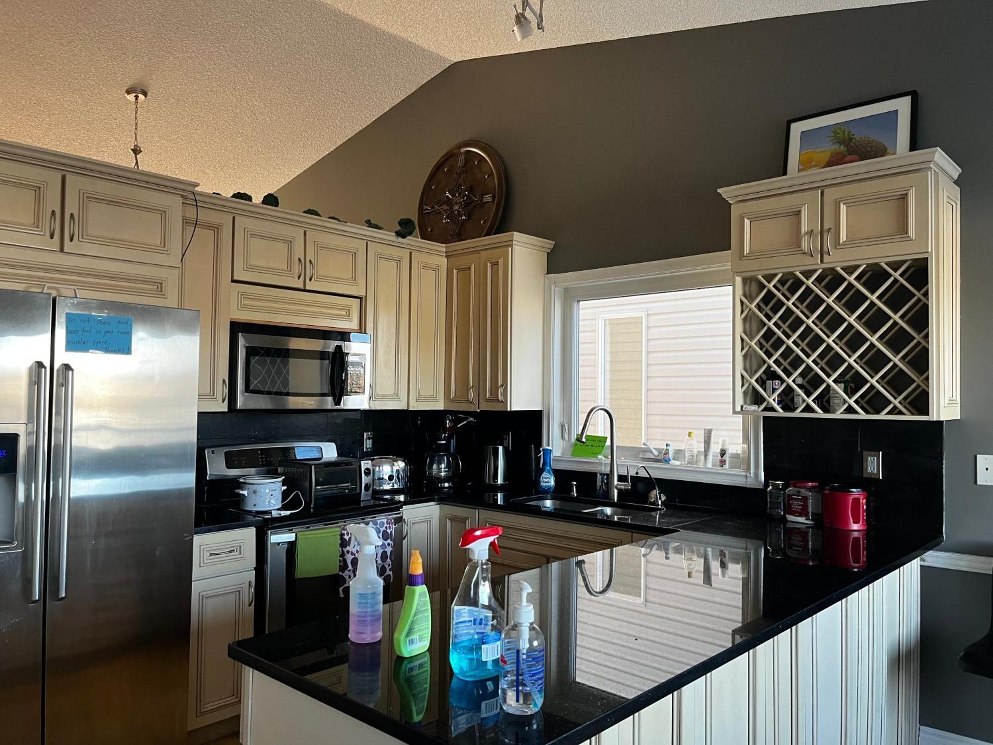 Citadel Hill Cr Community! Appartement YYC Buitenkant foto